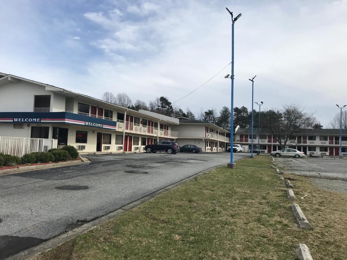 Travel Inn Greensboro Luaran gambar